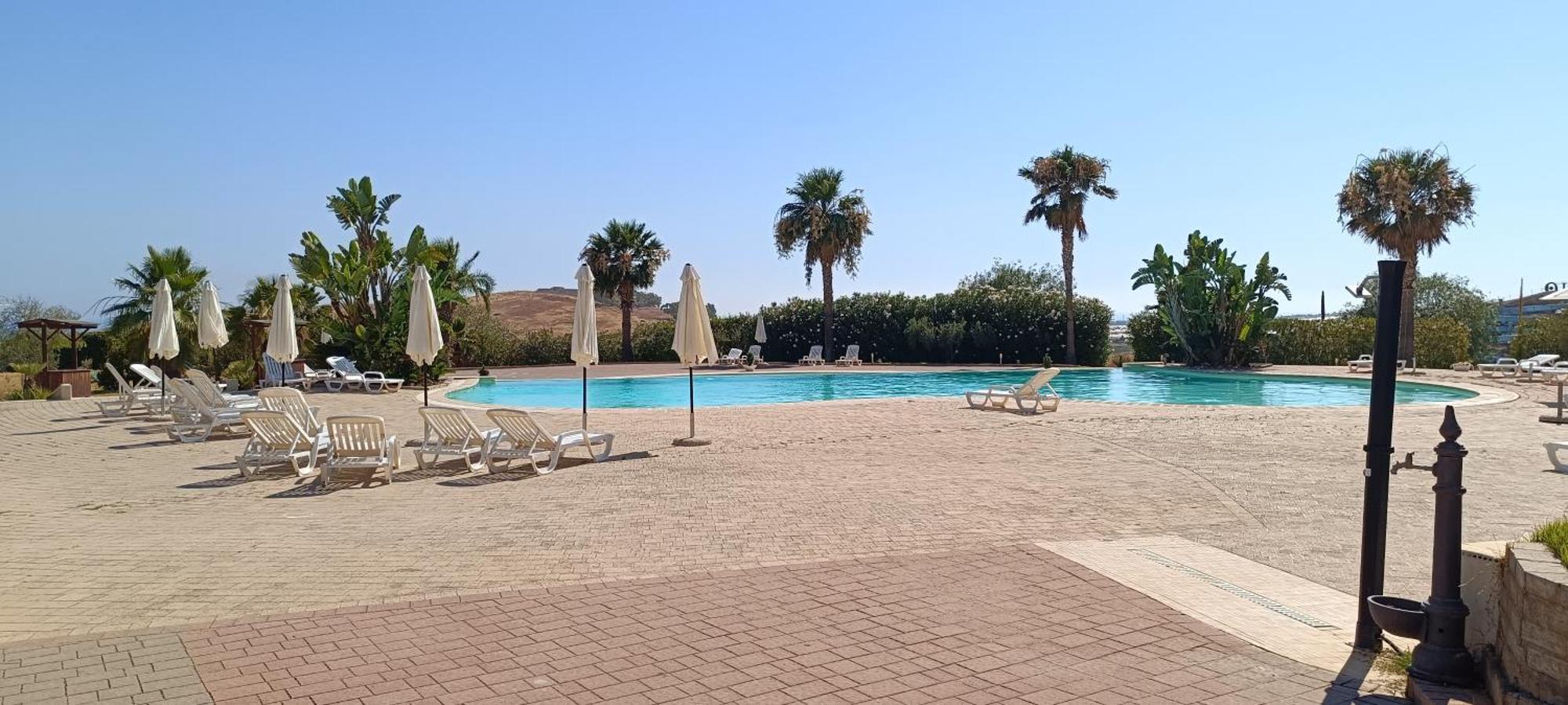 Desusino Residence & Hotel Butera Exterior foto